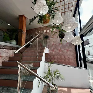  Хостел Residencia Cardona