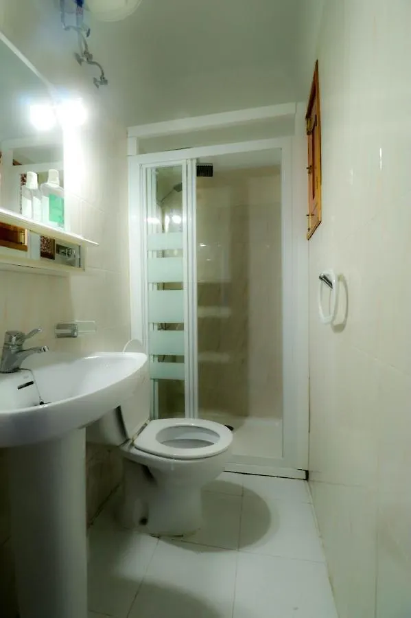 Beach House Lanzarote Arrecife  Bed & Breakfast Arrecife (Lanzarote)